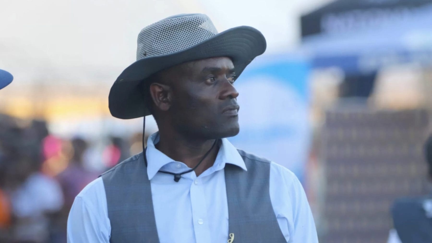 Ex-Kaizer Chiefs striker Mike Rapatsa has accused Cavin Johnson of being too comfortable