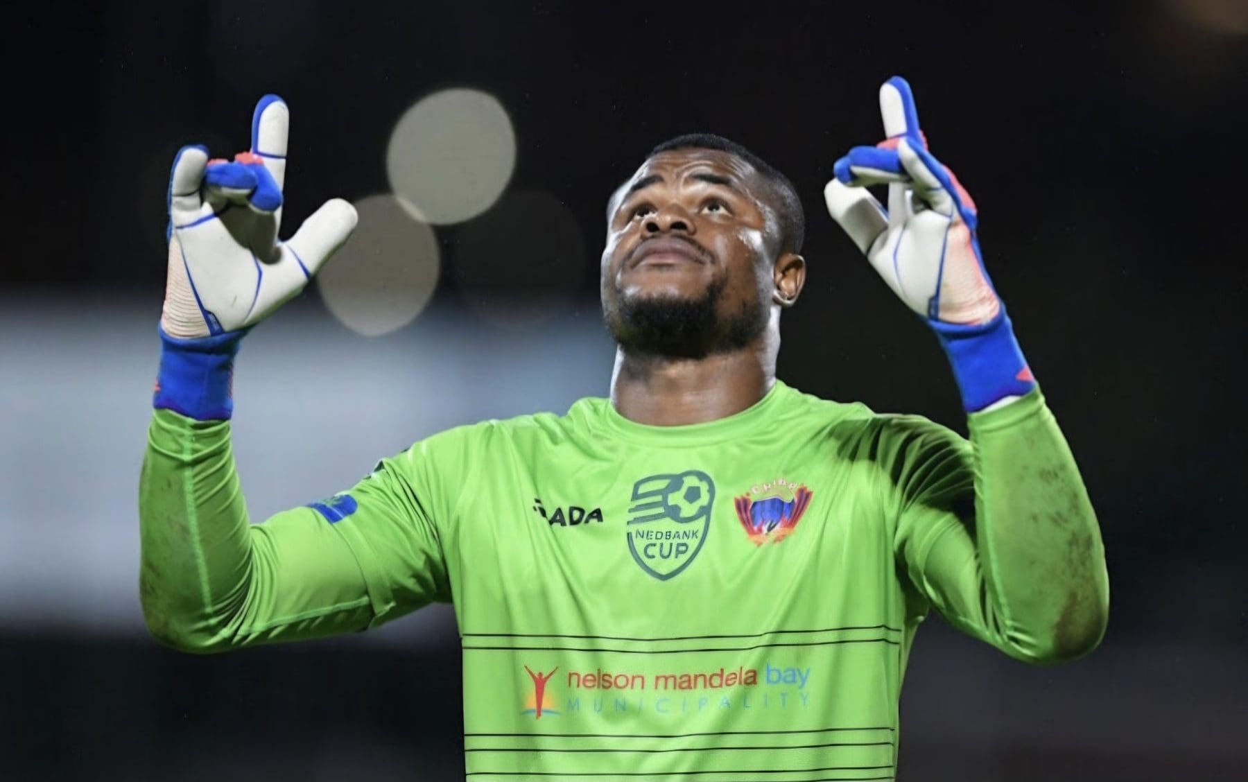 Nigeria international goalkeeper Stanley Nwabali has extended his contract at Betway Premiership side Chippa United for a further three years