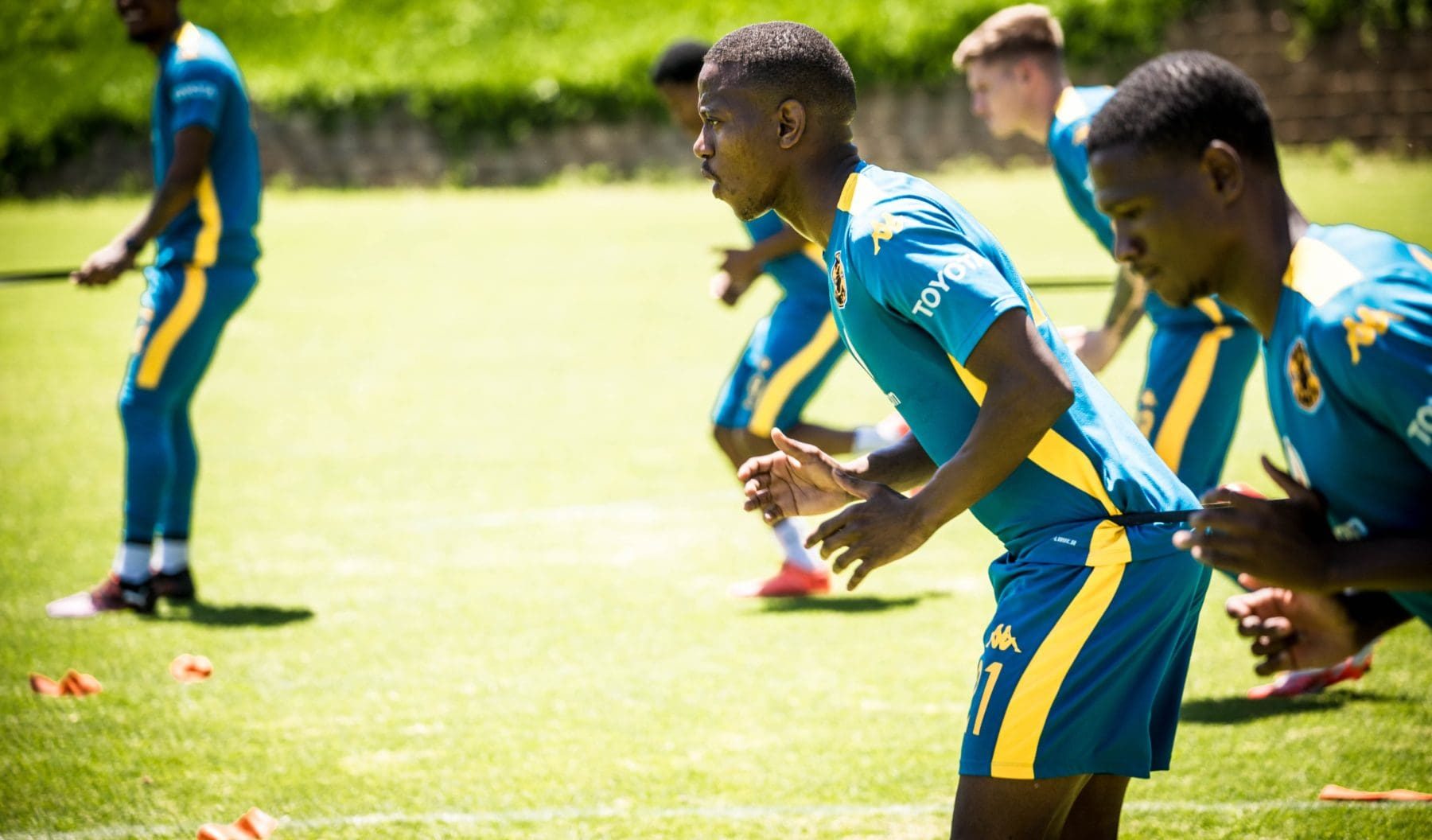 Thabo Cele with his new teammates at Kaizer Chiefs at a training session