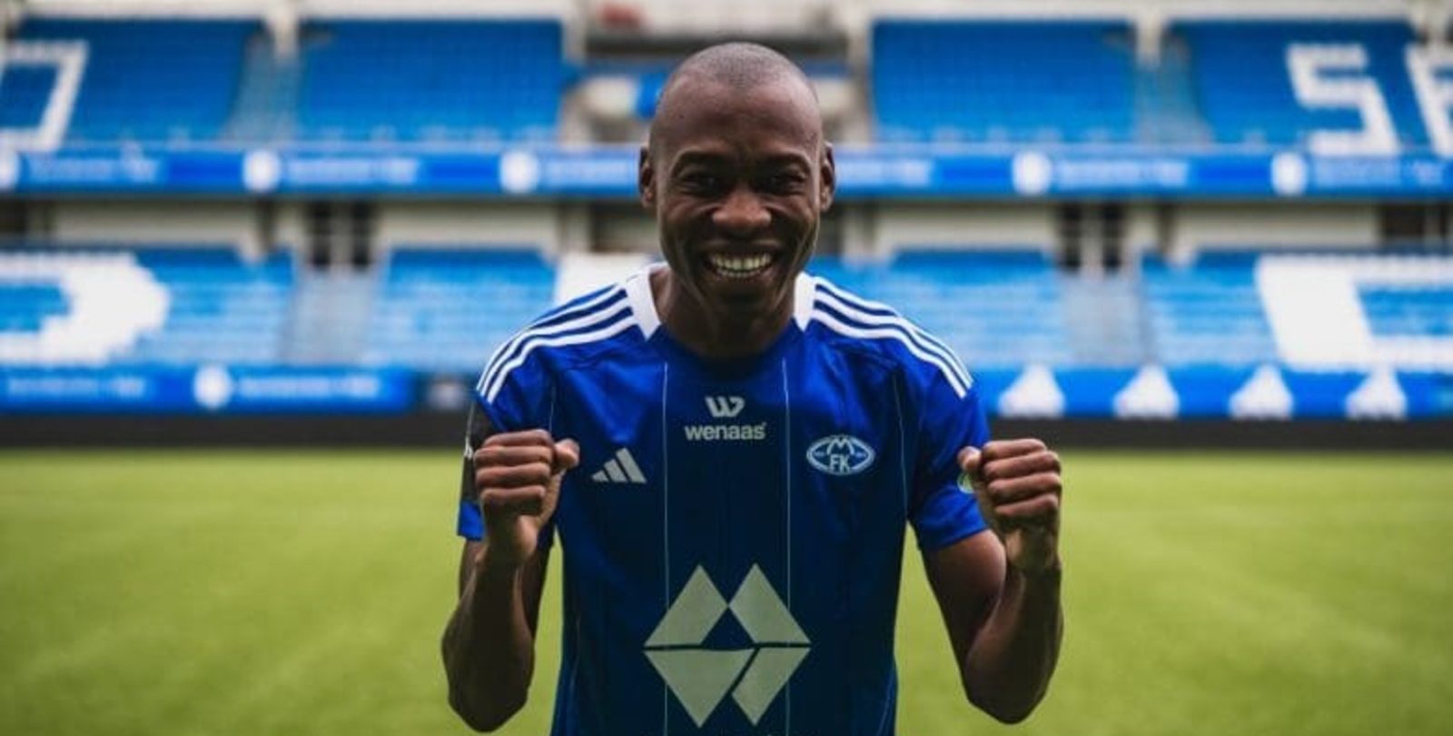 Samukelo Kabini in Molde FK colours
