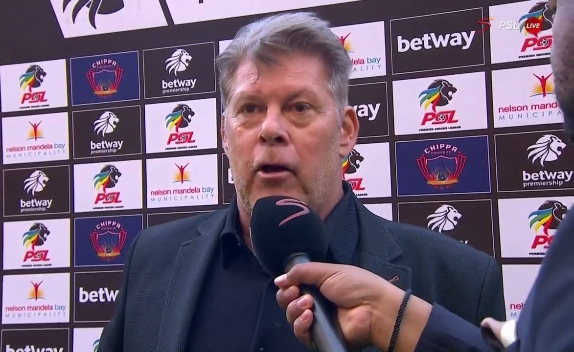 Belgian coach Luc Eymael at Chippa United talking