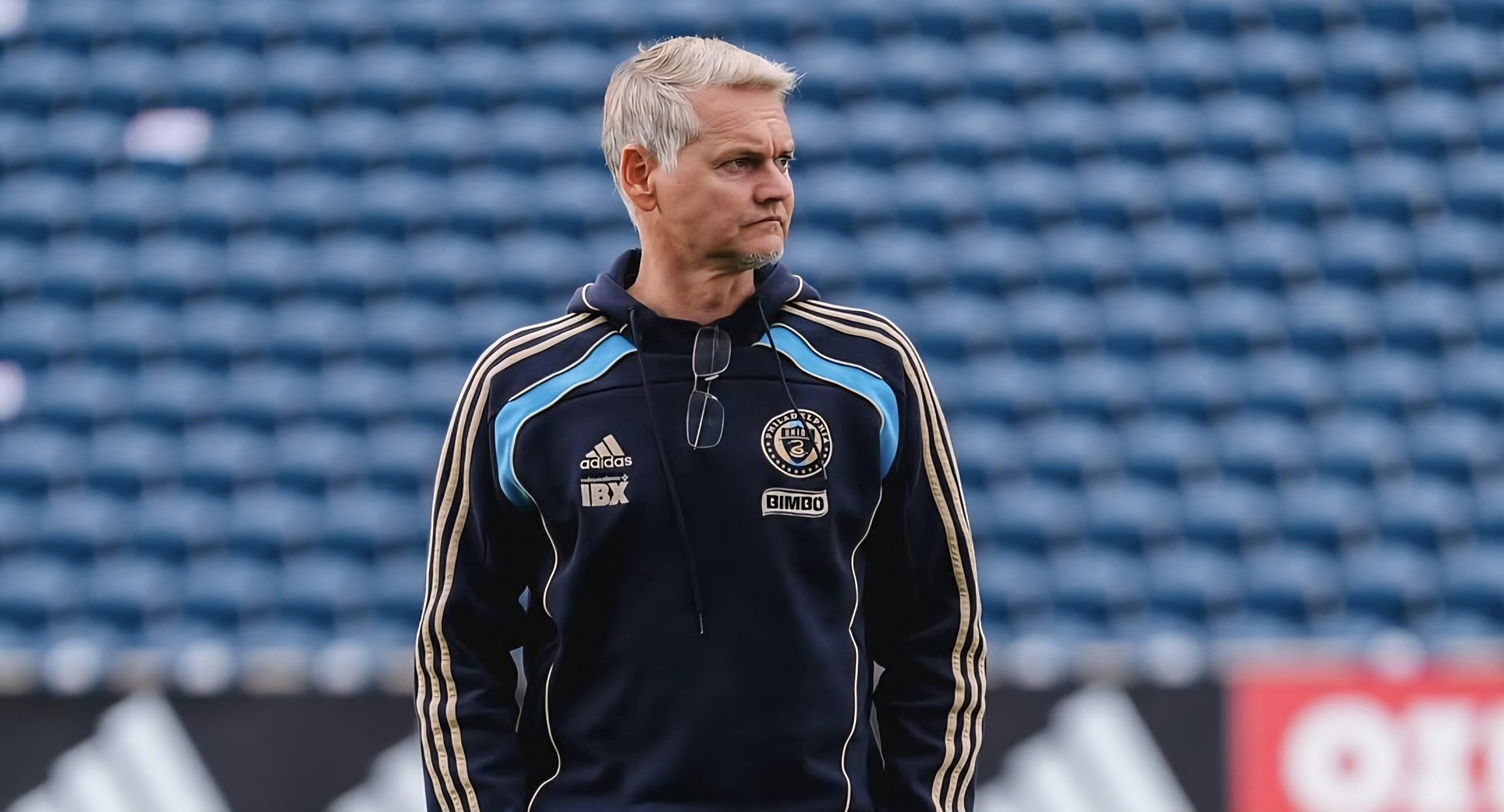 Bradley Carnell doing a pre-match inception with Philadelphia Union before a match