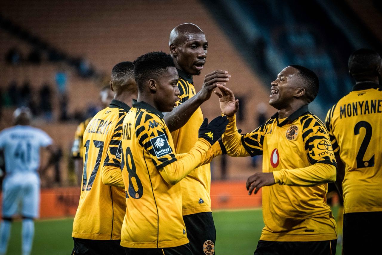 Kaizer Chiefs players celebrating a gaol