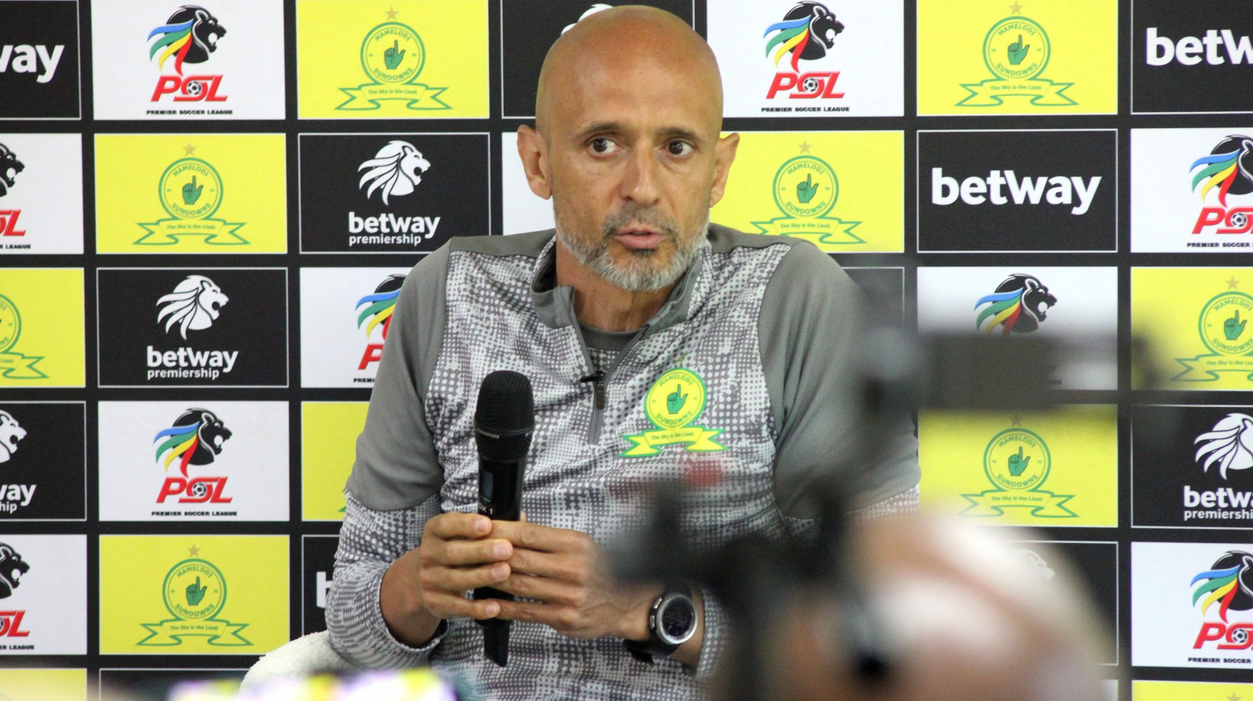 Mamelodi Sundowns coach Miguel Cardoso at Chloorkop