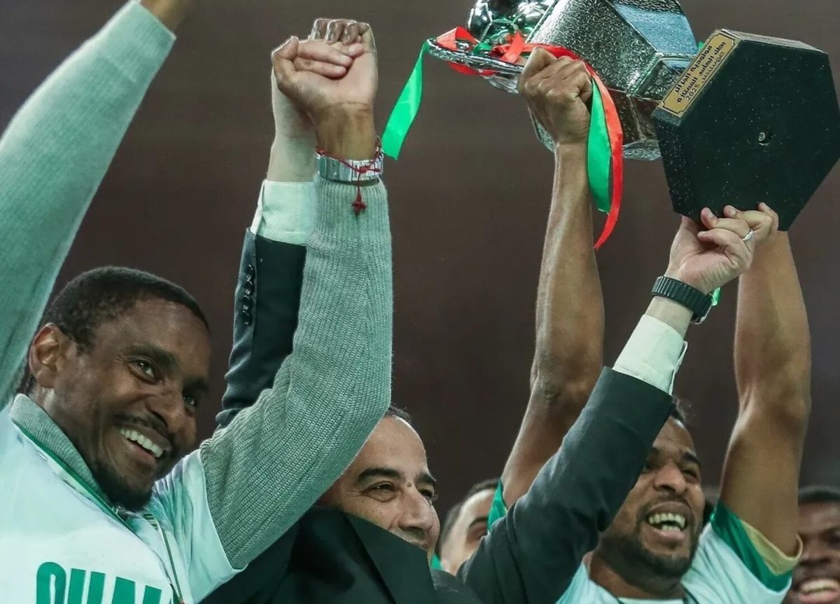 Rulani Mokwena wins Super Cup with MC Alger