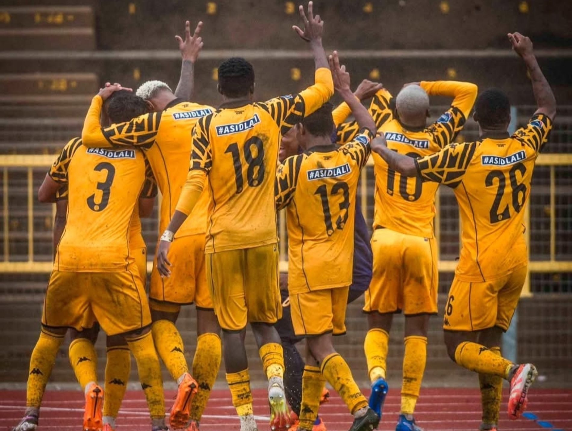 Kaizer Chiefs DDC players celebrating a goal