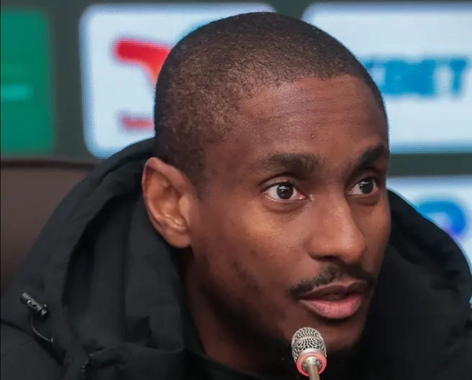 MC Alger coach Rulani Mokwena