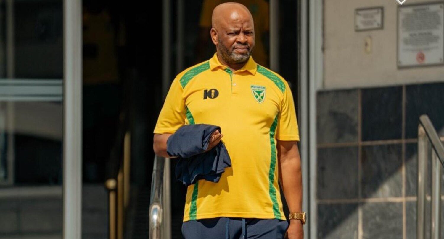 Manqoba Mngqithi, Golden Arrows coach