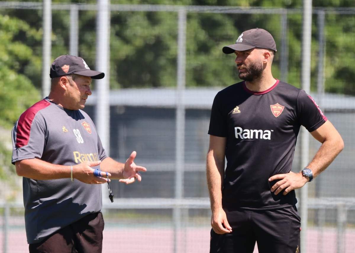 Stellenbosch FC's former head coach Steve Barker and Brendon Fourie, Head of Recruitment and Performance, at theLentelus Sports Ground. Image: Brendon Fourie