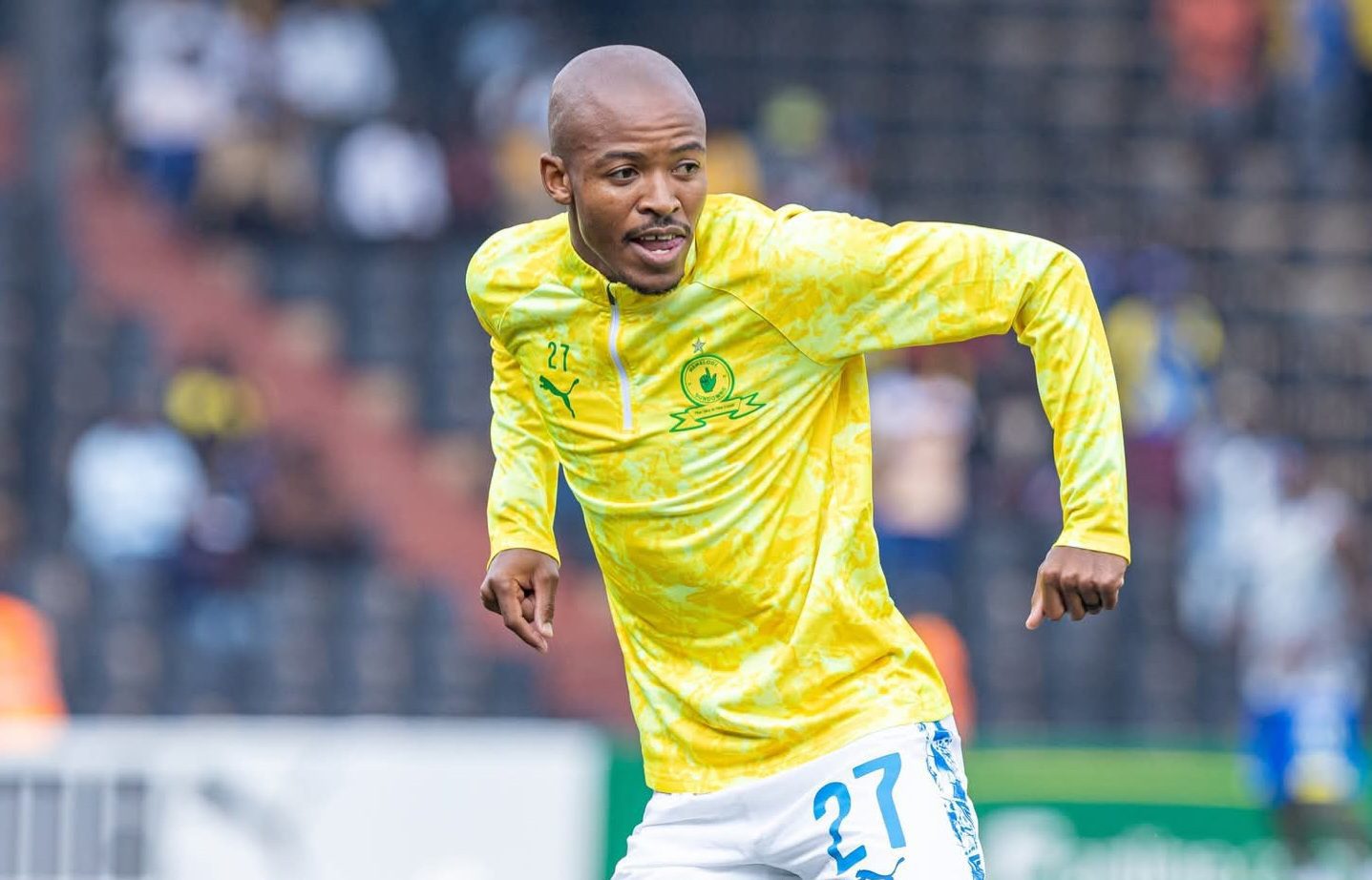 Thapelo Morena warming up before a League match for Mamelodi Sundowns