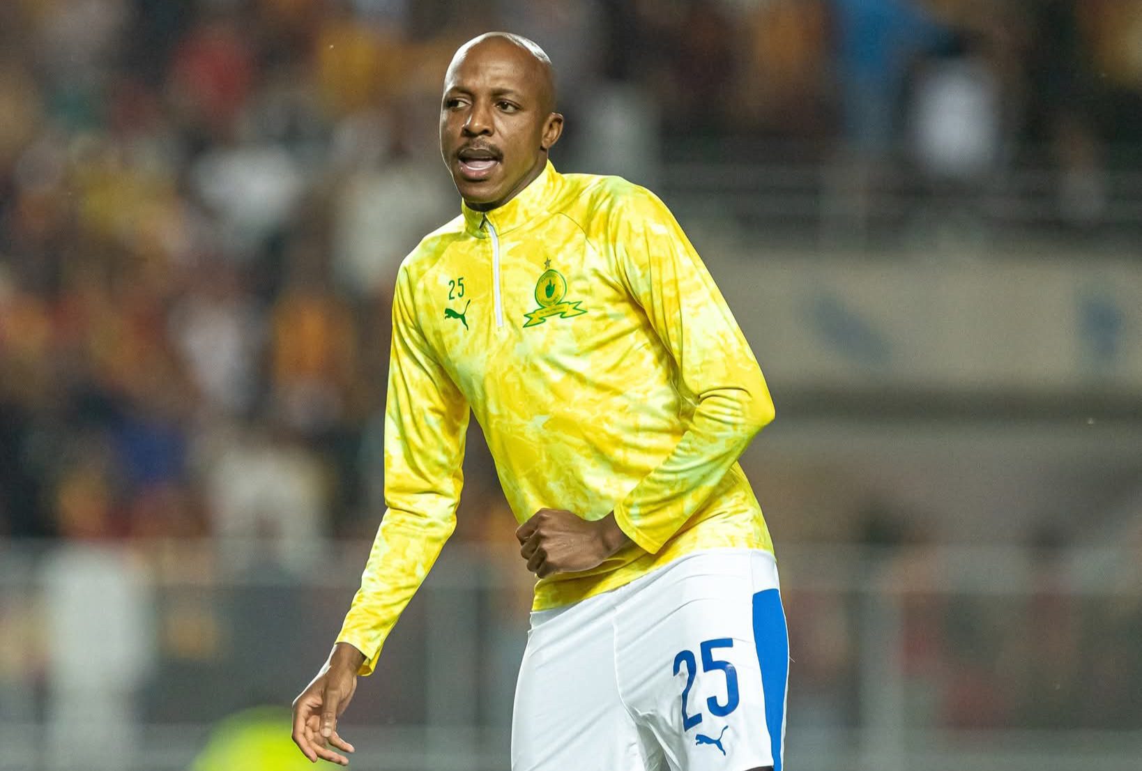 Mamelodi Sundowns right-back Khuliso Mudau during a warm-up session before a league match