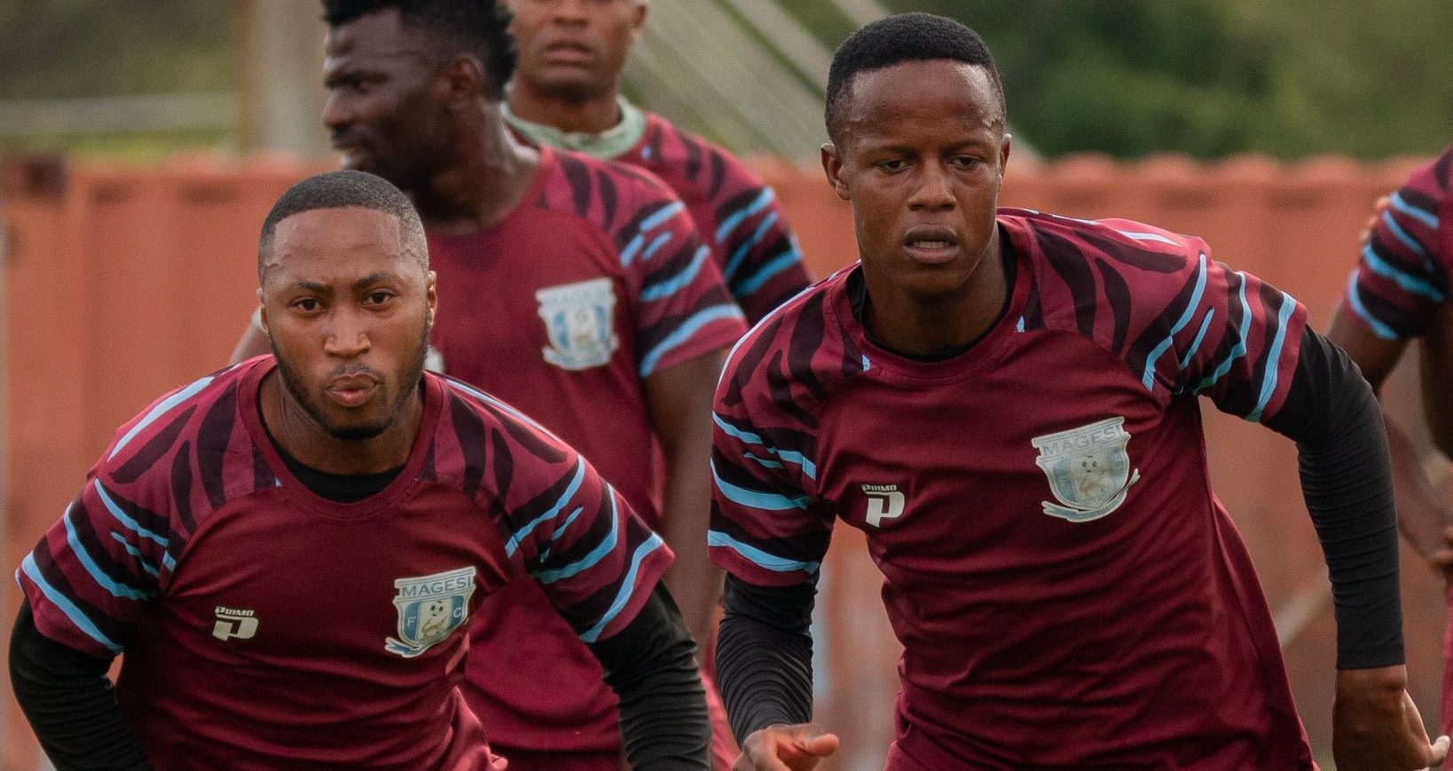 Siyabonga Ndlozi with Magesi FC