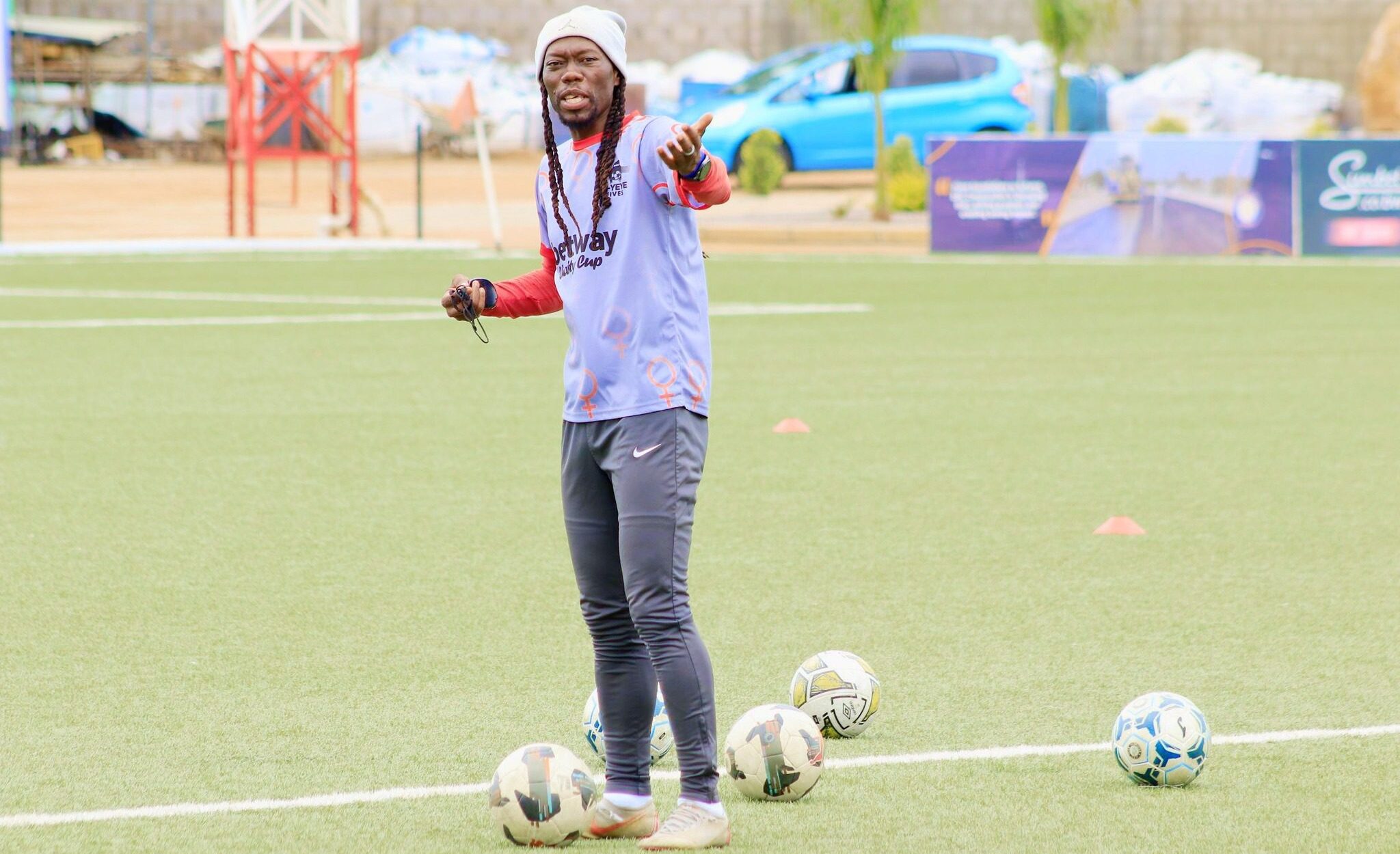 Bafana Bafana midfielder Reneilwe Letsholonyane coaching