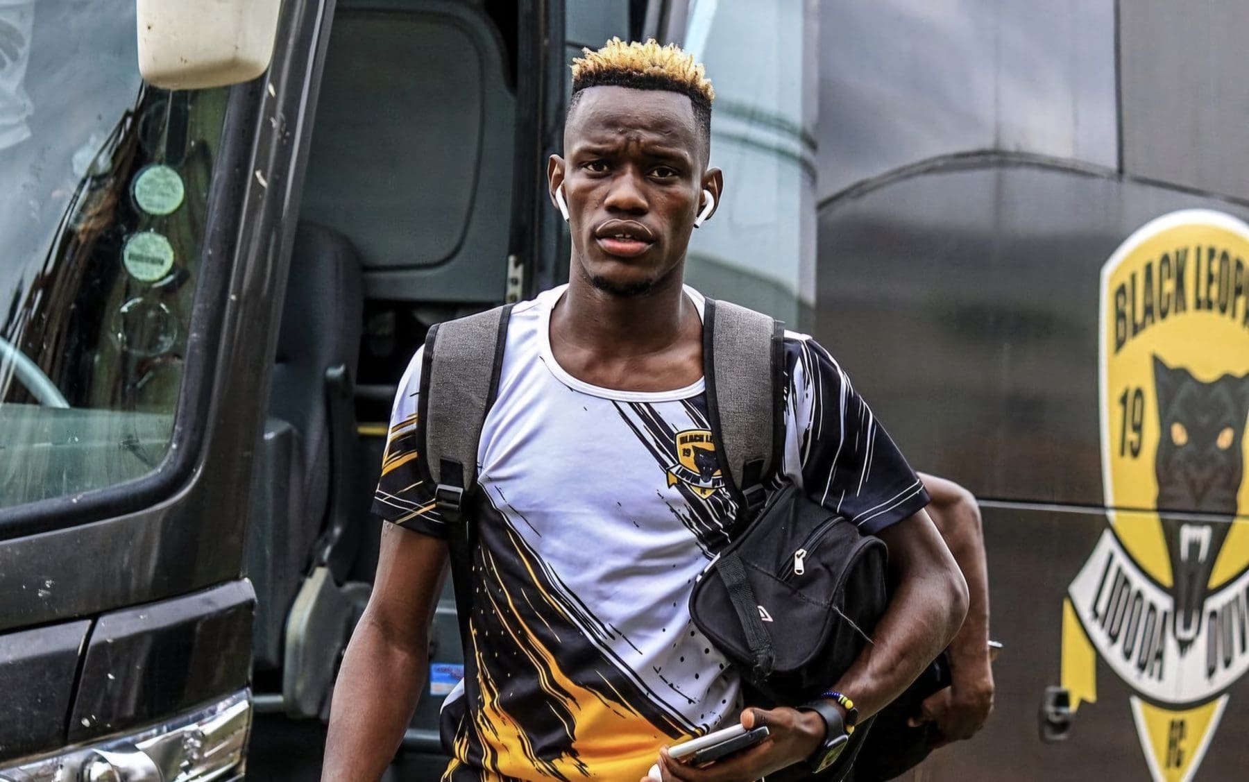 Bethuel Muzeu at Black Leopards