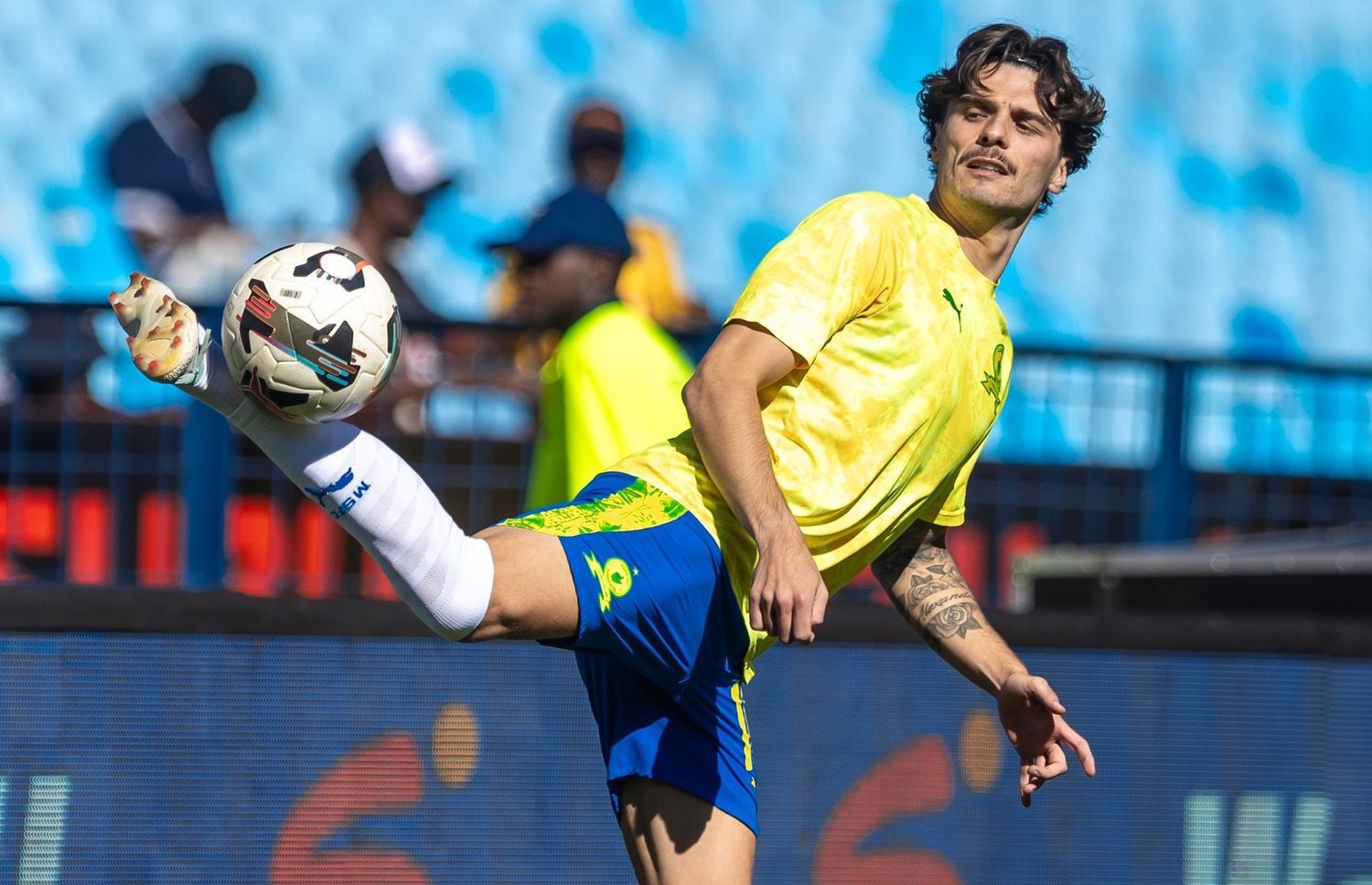Nuno Santos doing ballwork during Mamelodi Sundowns warm-up