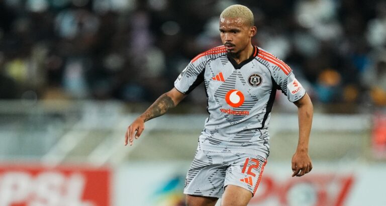 Oswin Appollis in action for Orlando Pirates