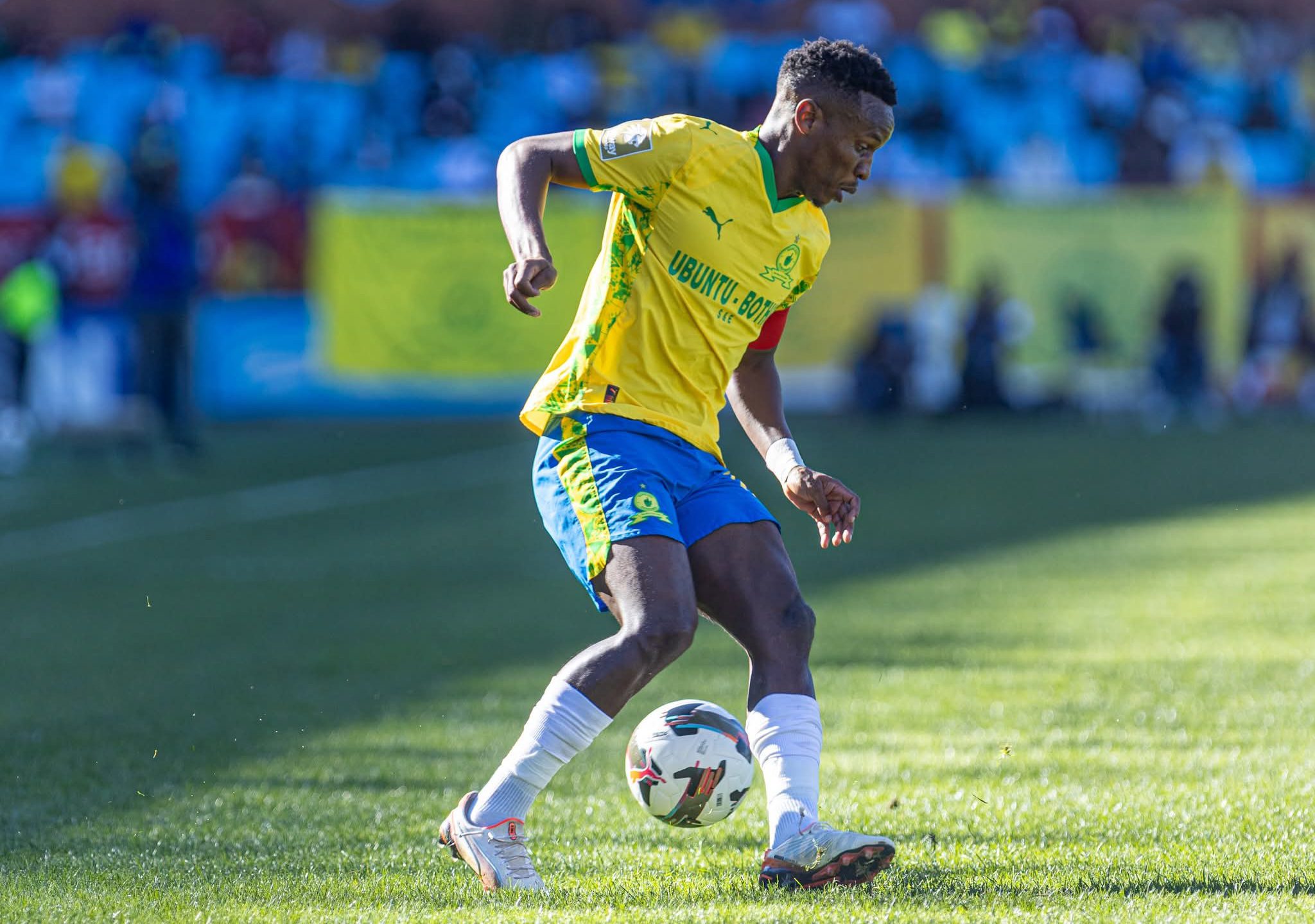 Themba Zwane in action for Mamelodi Sundowns against Polokwane City